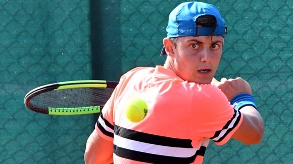 Българинът Александър Лазаров се класира за втория кръг на турнира