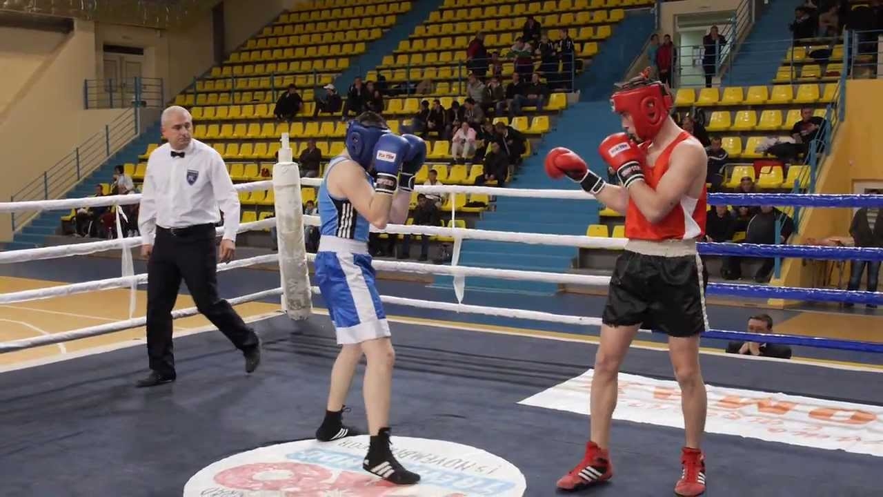 Спортисти от Благоевград ще тренират на нов боксов ринг съобщиха