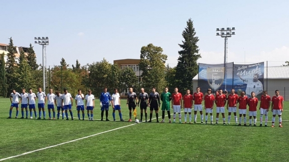 Юношите на Беласица премериха сили днес преди обяд в две