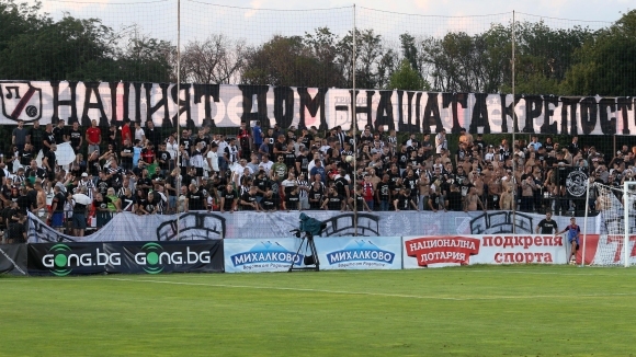 Локомотив (Пловдив) се промъкна в третия предварителен кръг на Лига