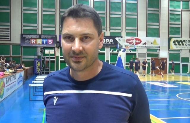 Треньорът на ВК Хебър Атанас Петров обяви очакванията си за