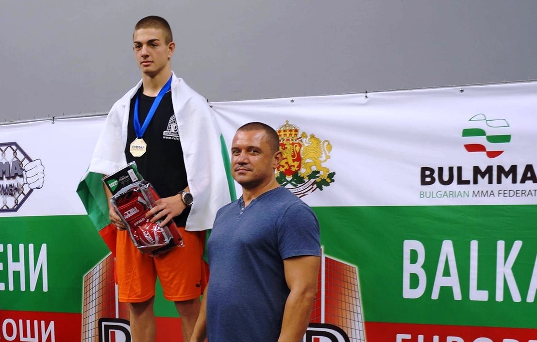 Виктор Иванов спечели световната титла за юноши в категория 70 3