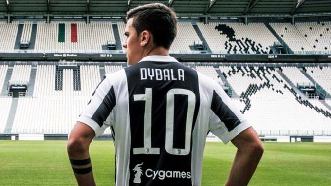 Манчестър Юнайтед се е отказал от намерението да привлича нападателя