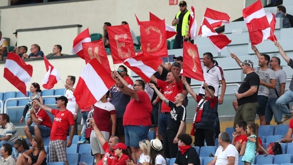 Феновете на ЦСКА 1948 ще влизат на стадион Огоста с