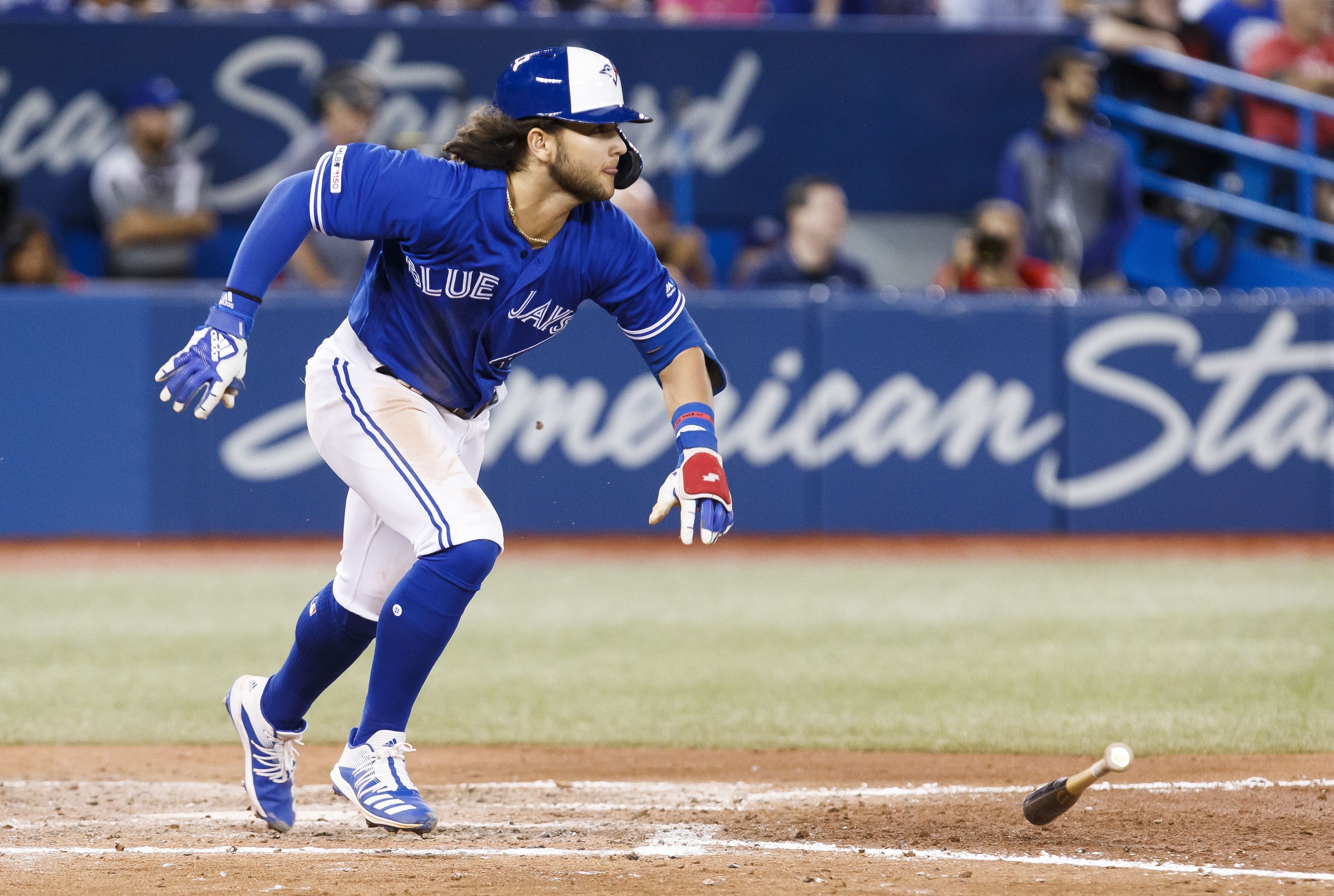 По малко от две седмици след дебюта си в МЛБ Бо