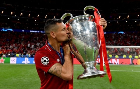 Италианският Рома проявява интерес към защитника на Ливърпул Деян Ловрен