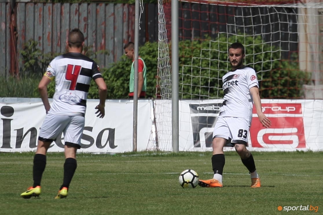 Локомотив Горна Оряховица записа първа победа през сезона във Втора