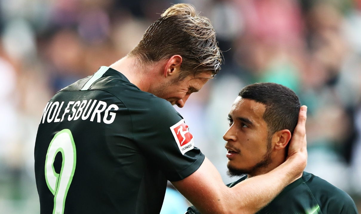Волфсбург пренесе силната си игра от края на миналия сезон