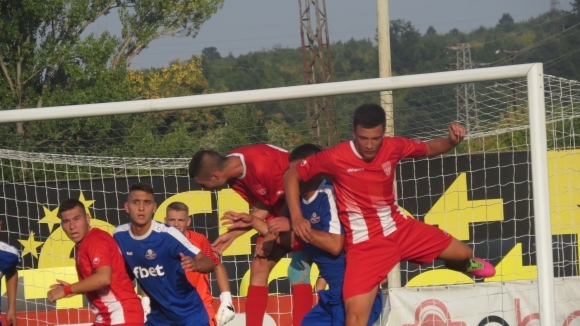 Отборът на Царско село записа класическа победа с 3 0 при