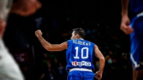 Костас Слукас ще пътува с националния отбор на Гърция за