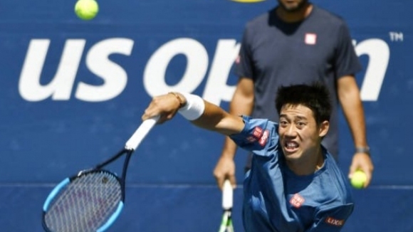 Поставеният под номер 7 Кей Нишикори стартира с експресна победа