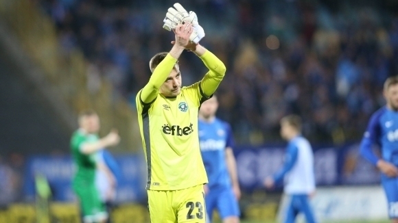 Вратарят на Лудогорец Пламен Илиев бе поредният футболист на орлите