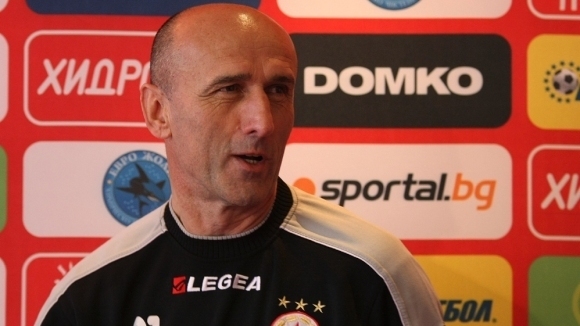 Един от най запомнящите се треньори на ЦСКА Миодраг Йешич застана