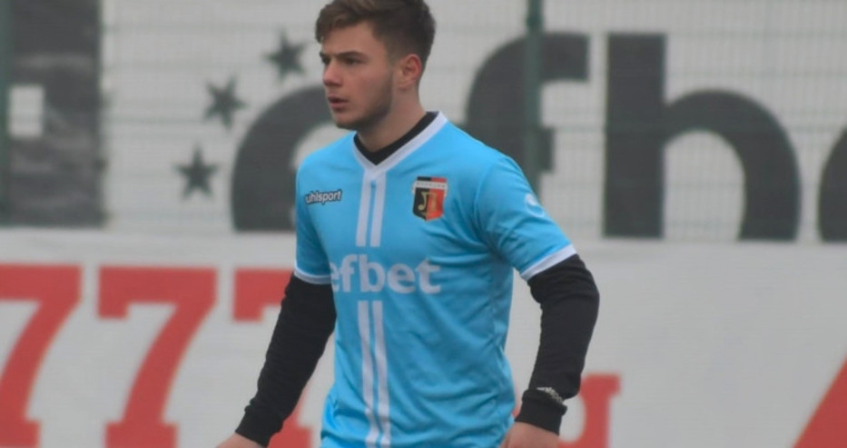 Юношеският национал Филип Колев ще дебютира за Спартак Варна в