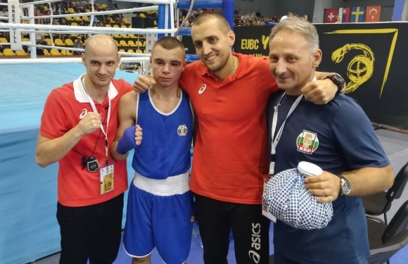 Българите Ергюнал Сабри и Ясен Радев спечелиха титлите на Европейското