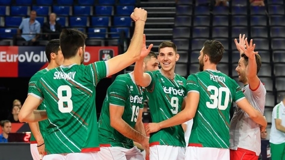 Волейболистите от националния отбор на България ще излязат днес за