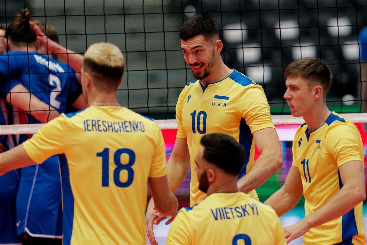 Волейболистите на Украйна стартираха с успех участието си на европейското