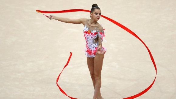 Представителката на Русия Дина Аверина грабна още два златни медала