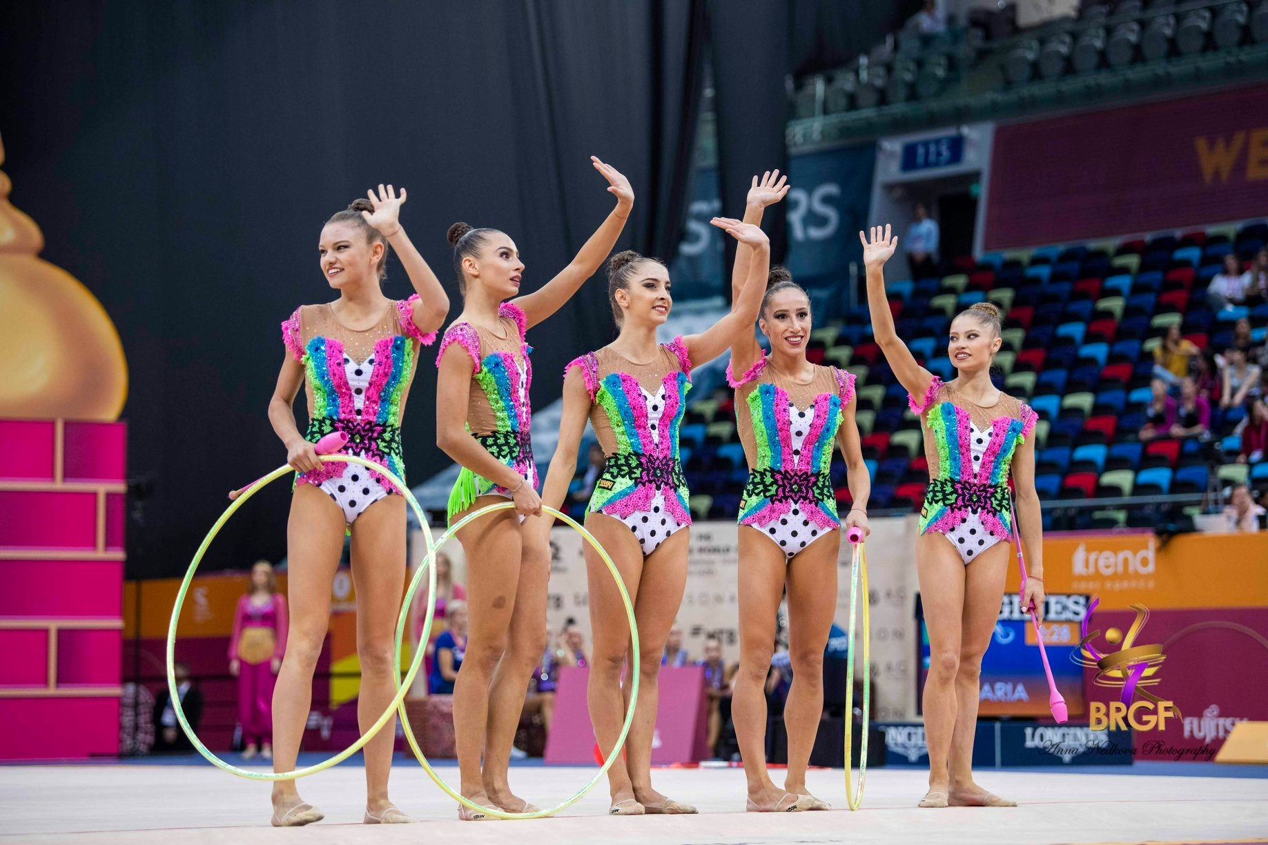 Момичетата от националния ансамбъл по художествена гимнастика известни с прякора