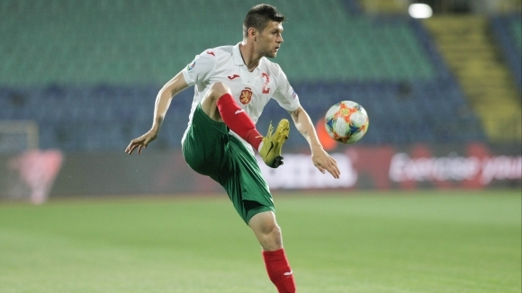 Българският национал Страхил Попов има мускулно разтежение Той бе заменен
