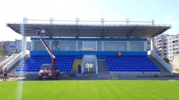 Новата трибуна на стадион Спартак във Варна вече е готова