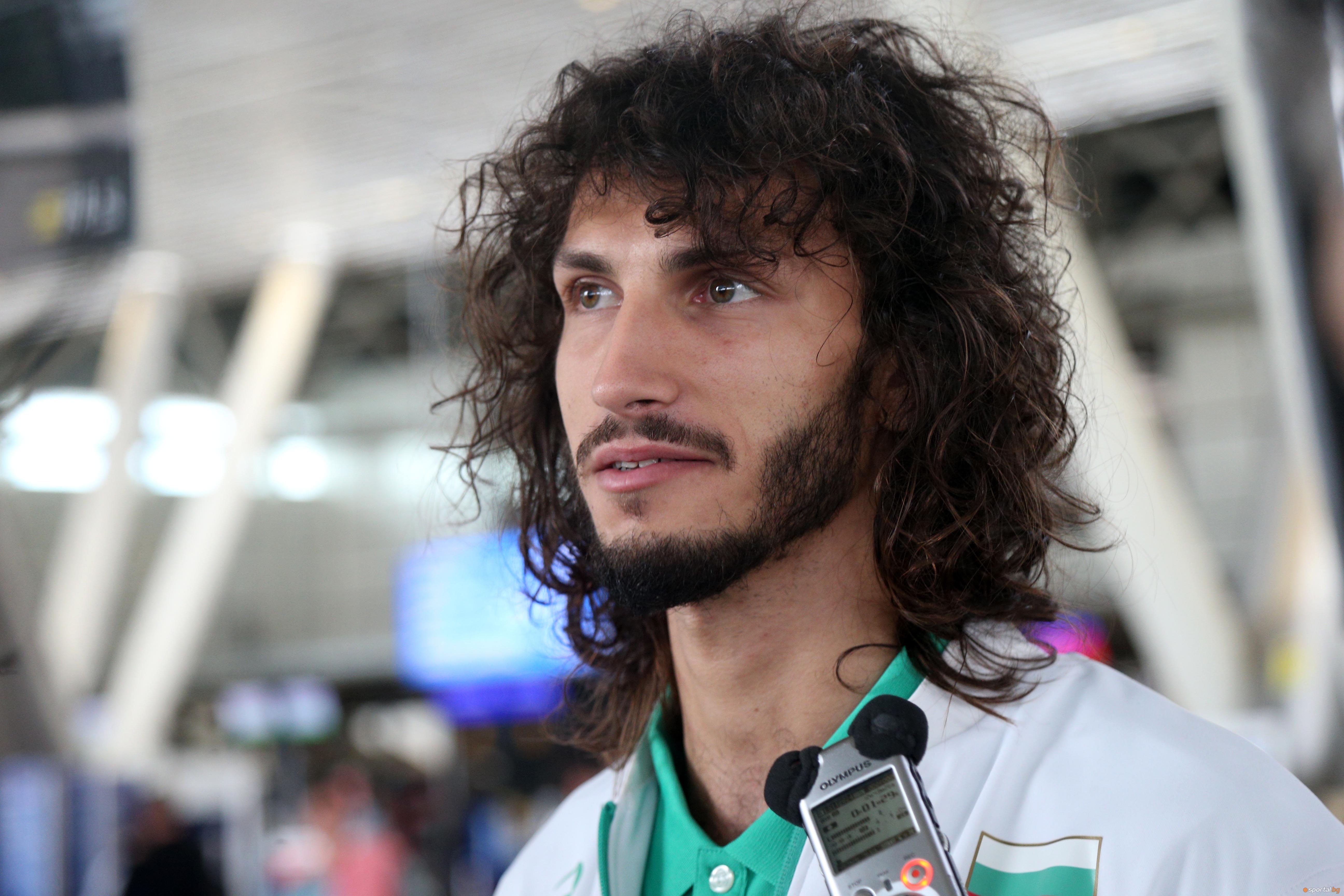 Тихомир Иванов замина днес с първата група български атлети за