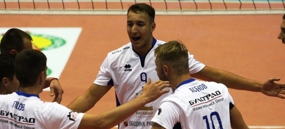 Волейболистите на Марек Юнион Ивкони записаха победа във втората си контрола