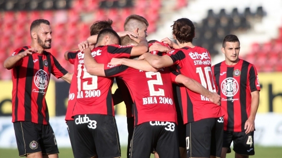 Отборът на Локомотив София записа трети пореден успех във Втора
