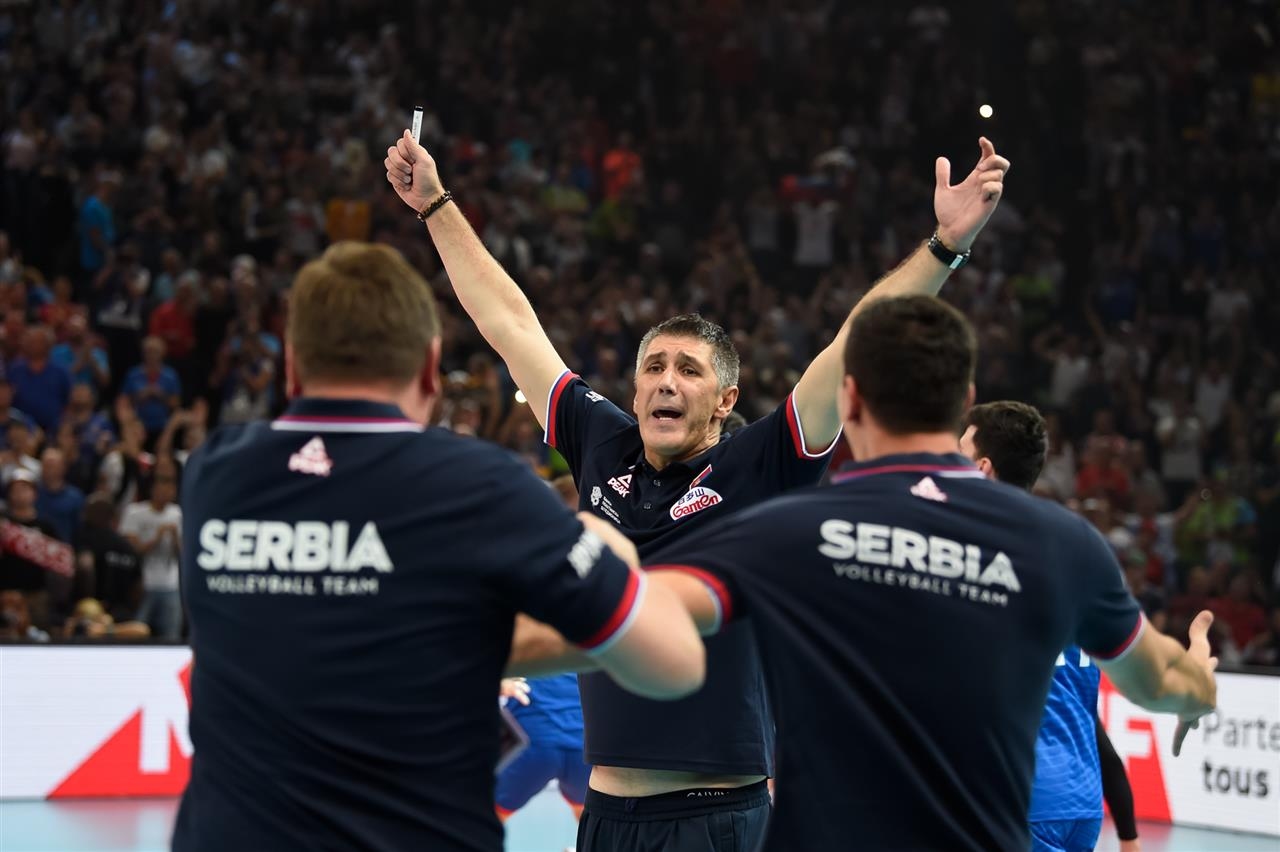 Селекционерът на новият европейски волейболен шампион Сърбия Слободан Ковач бе