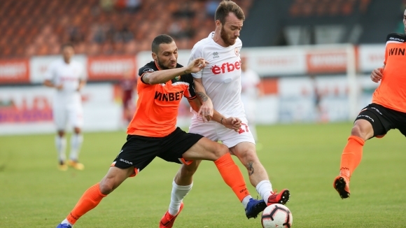 Станаха ясни стартовите състави на Литекс и ЦСКА 1948 които