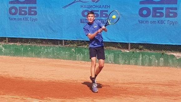 Българинът Илиян Радулов загуби на четвъртфиналите на турнира Мастърс на
