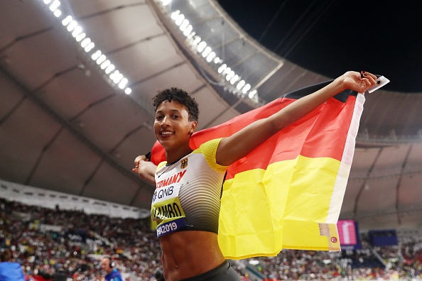 Европейската шампионка Малайка Михамбо Германия спечели титлата на скок дължина