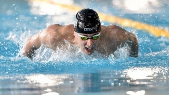 Третият в света при юношите Йосиф Миладинов се подготвя за