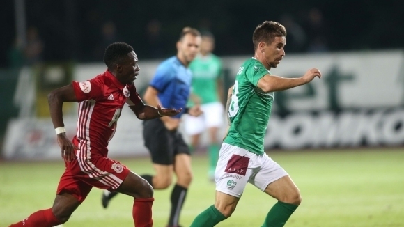 Здравословните проблеми в лагера на Берое се задълбочават още повече