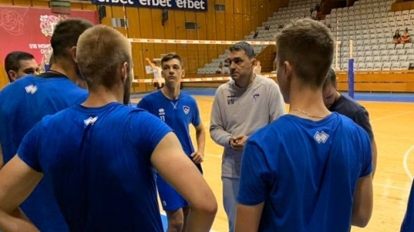 Президентът и треньор на мъжкия волейболен Левски – Владимир Николов