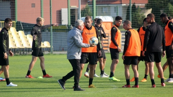 Собственикът на Ботев Пловдив Георги Самуилов е дал пълен картбланш