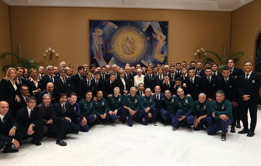 Само ден след класирането си на Евро 2020 футболистите на