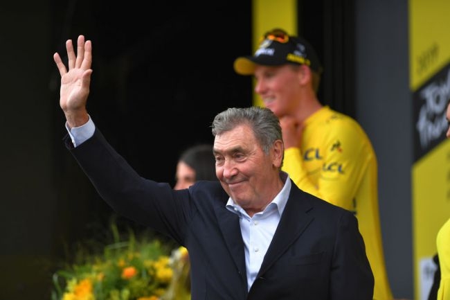 Легендарният белгийски колоездач Еди Меркс е бил приет в болница