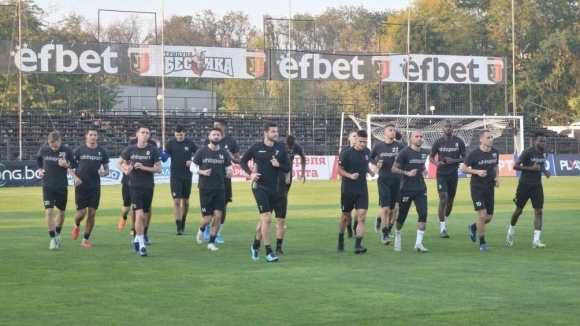 Представителният отбор на Локомотив Пловдив продължава с подготовката си за