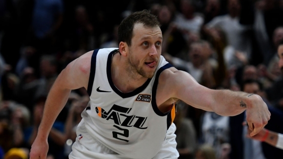 Джо Ингълс удължи договора си с Юта до края на