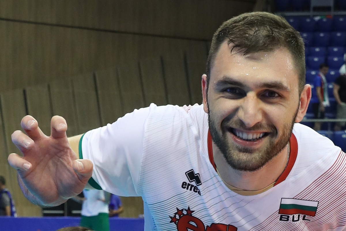 Звездата на националния ни отбор по волейбол Цветан Соколов