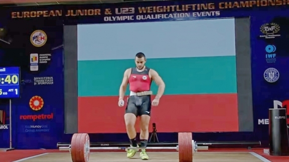 Васил Маринов спечели бронз в изхвърлянето в категория до 102