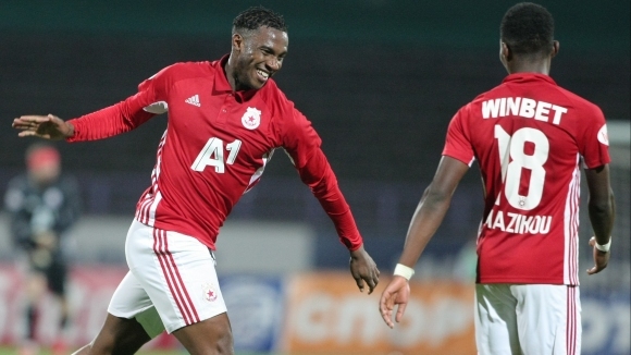 Станаха ясни стартовите състави на Етър и ЦСКА София които излизат