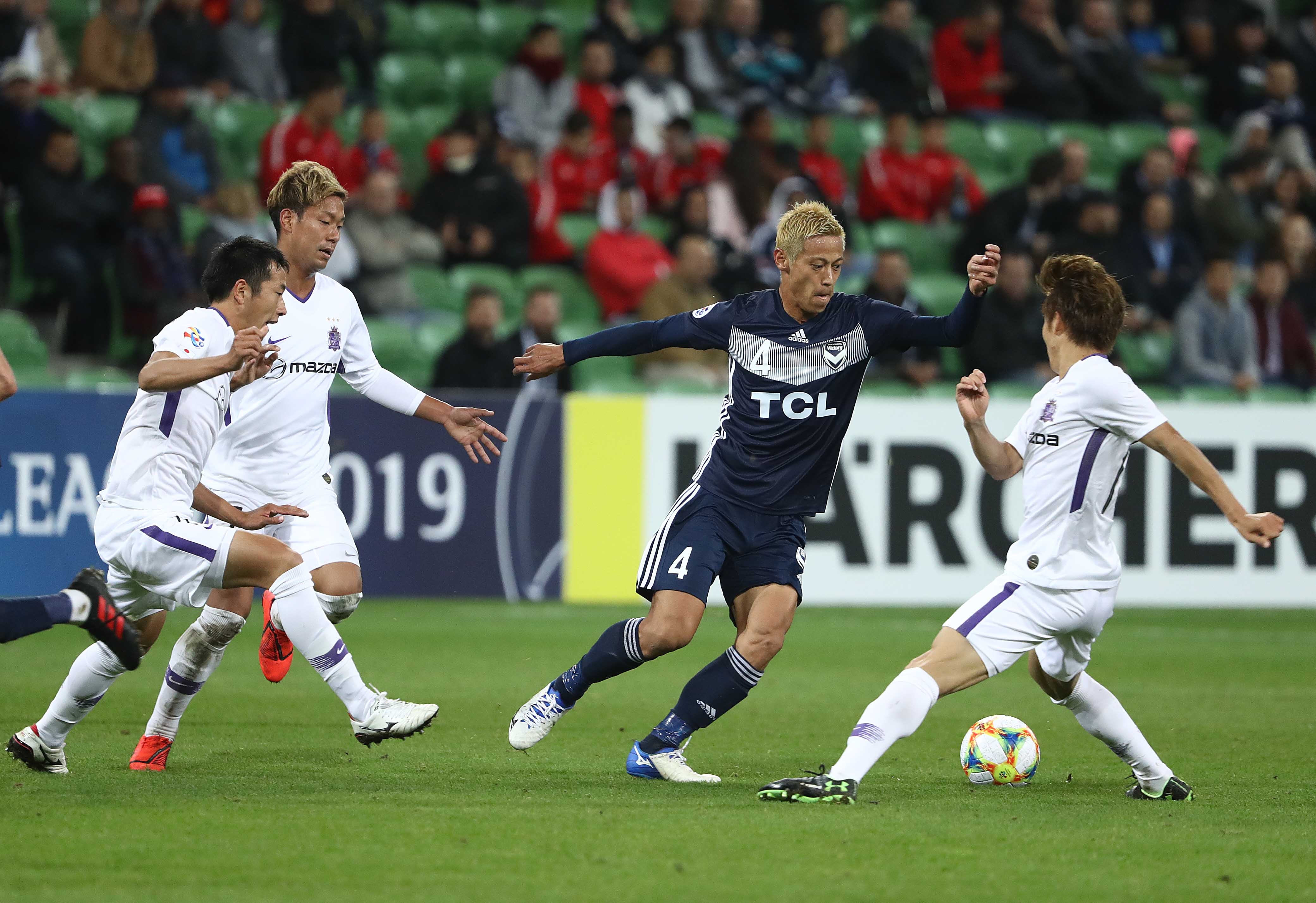 Бившият национал на Япония Кейсуке Хонда се завръща в Европа