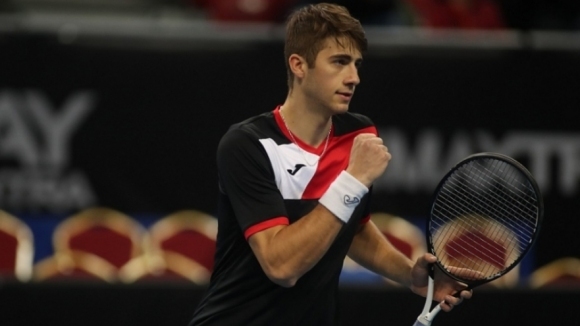 Националът на България за купа Дейвис Александър Донски се класира