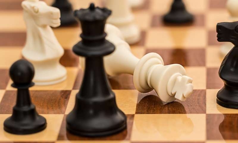 Русия спечели европейските отборни титли по шахмат при мъжете и