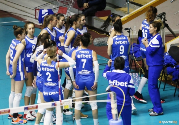 Волейболистките на Левски продължават с успехите в женското първенство на