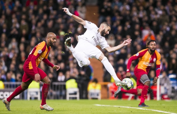 Нападателят на Реал Мадрид Карим Бензема повтори постижение на звездата
