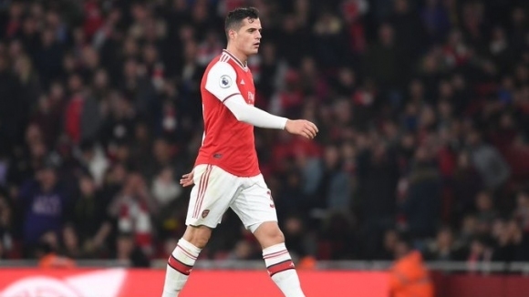 Полузащитникът на Арсенал Гранит Джака може да стане играч на