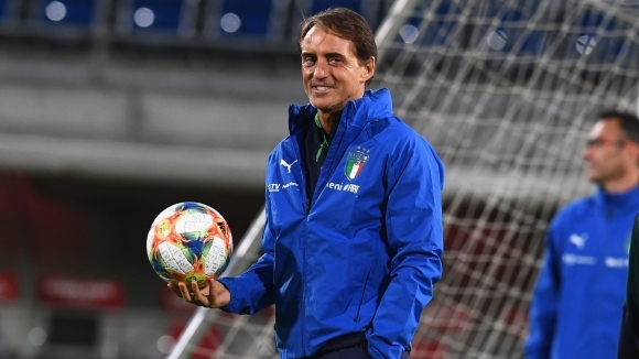 Селекционерът на Италия Роберто Манчини обяви 29 мата футболисти на които